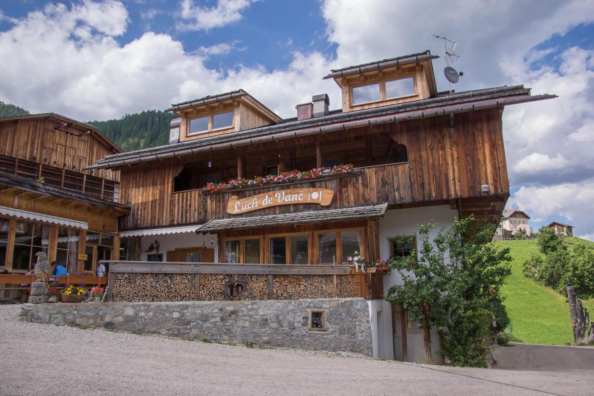 Agriturismo Luech De Vanc San Martino in Badia Exterior foto